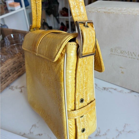 Vintage yellow pleather bag - Picture 7 of 7